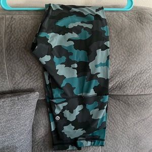Lululemon size 8 leggings. Align.